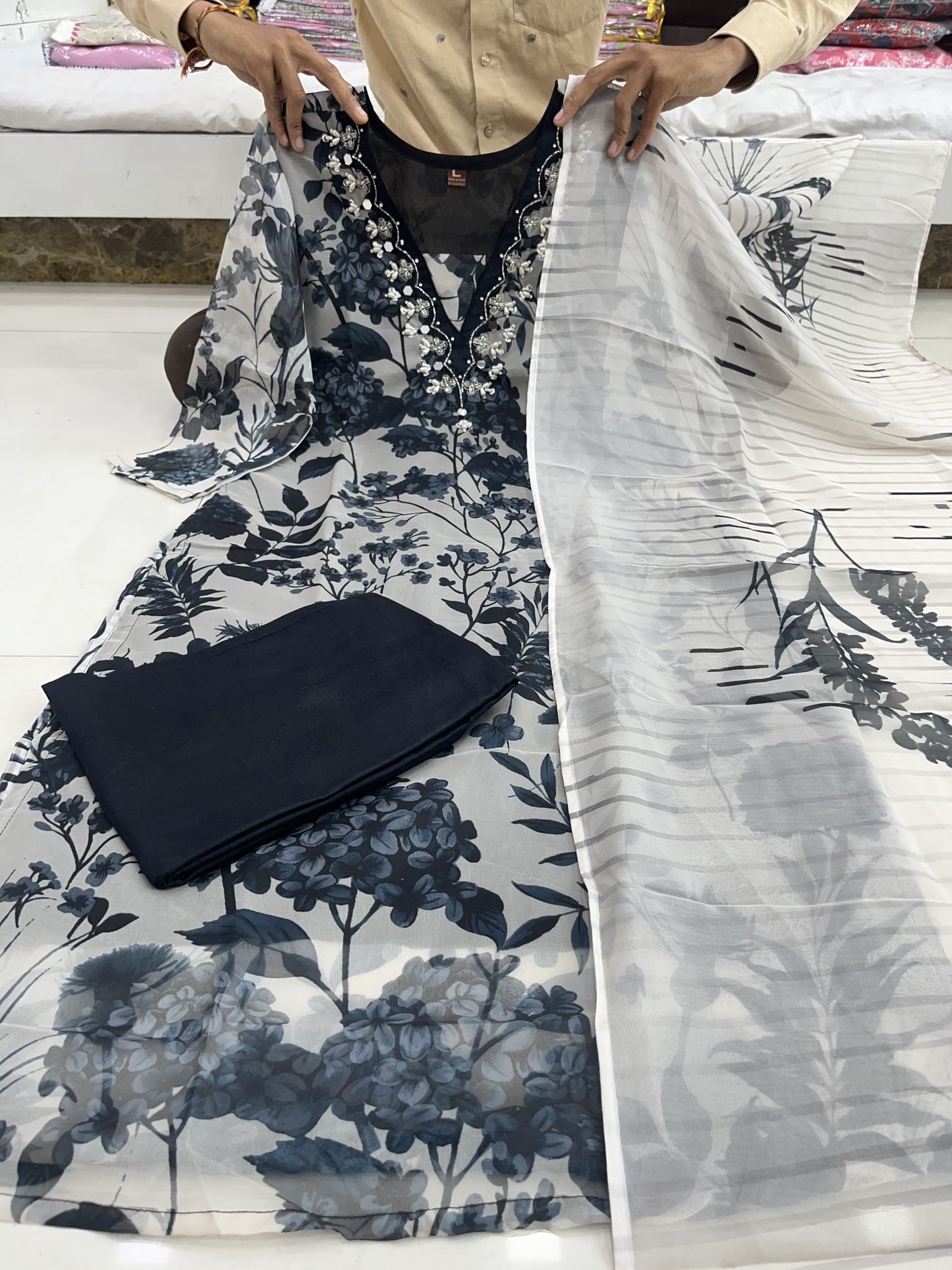 Organza Suit Set -Indian/ Pakistani Style Suit